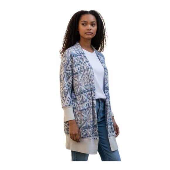 Xhilaration Sweaters - XHILARATION BLACK & GRAY CARDIGAN SZ.XS EUC.